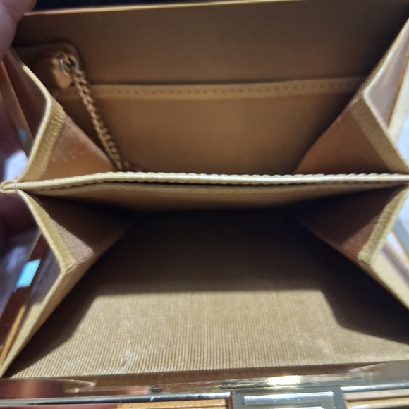 AUTHENTIC Givenchy Tan Leather Wallet - Picture 7 of 9